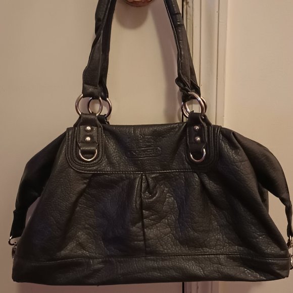 COPY - Vintage Genuine Leather Coach Black Shoulder Bag Good Condition - Picture 1 of 11